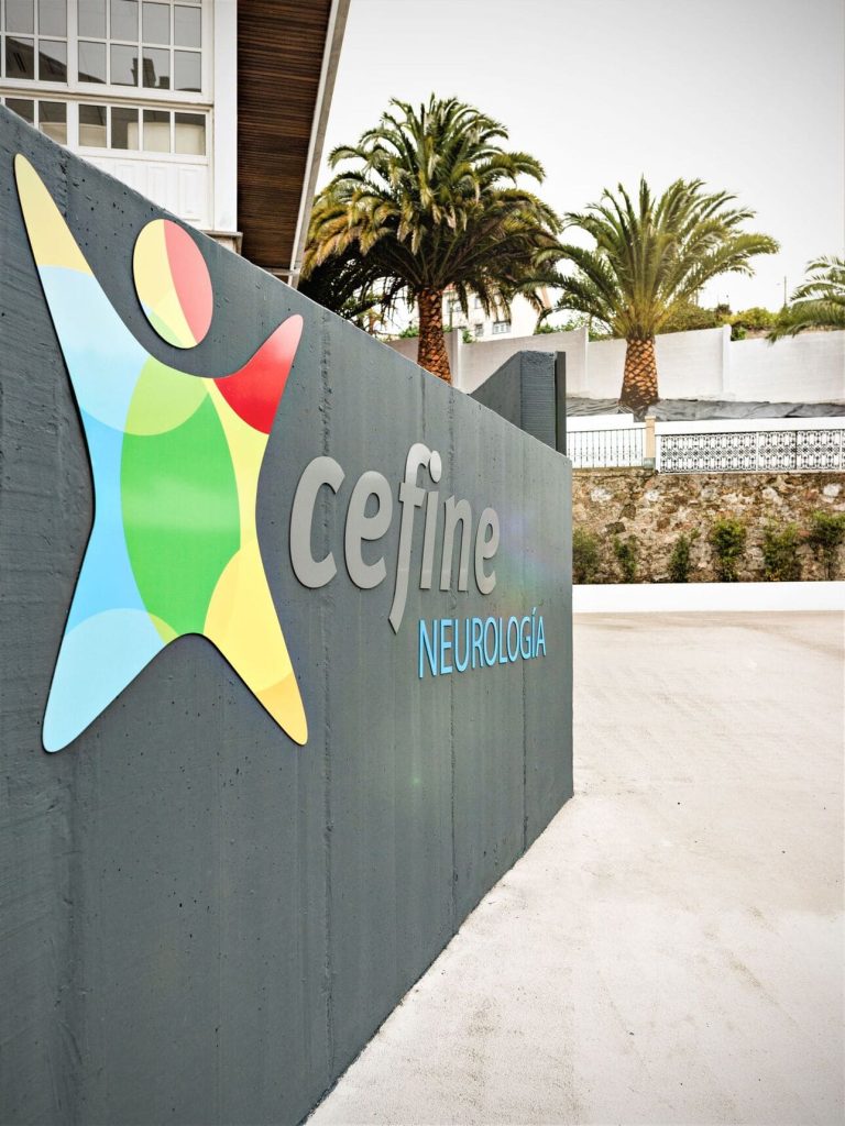 04_05_Clínica Cefine, La Coruña, Galicia_WEB_Recortada 3x4_PhV_Resiz