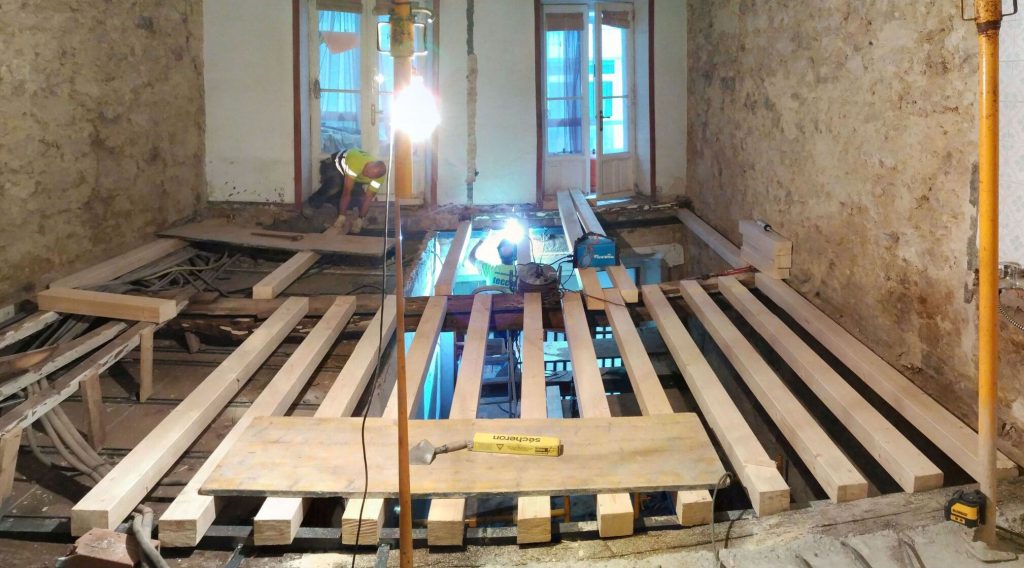 04_Apartamento Tinajas_Coruña_Galicia_Obra 01_Recortada 16x9_Rec_Resiz
